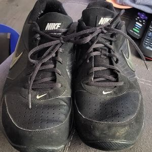 Men's size 11 used black Nike AIR sneakers